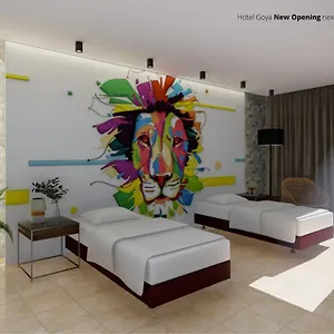 Hotel Oyo Goya, Lloret de Mar